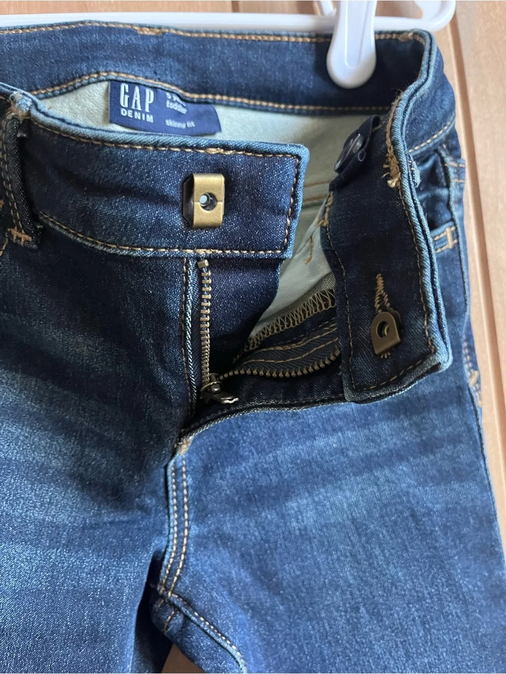 GAP Girls' Dark Blue Slim Jeans - size 5T - NWOT